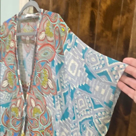 Johnny Was California Regina Kimono Cover-Up. Worn Twice. L/XL. Great condition. - Picture 5 of 6
